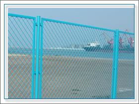 隔離柵 隔離網(wǎng)批發(fā)&ndash;護(hù)欄網(wǎng) 隔離柵 隔離網(wǎng)廠家&ndash;護(hù)欄網(wǎng) 隔離柵 隔離網(wǎng)供應(yīng)商