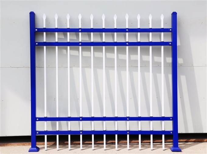 新化圍墻護(hù)欄查看-聯(lián)系方式