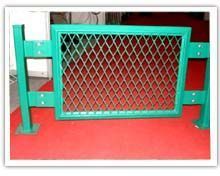 批發(fā)鋼板網(wǎng)護(hù)欄(圖)價(jià)格_批發(fā)鋼板網(wǎng)護(hù)欄(圖)廠家_世界工廠網(wǎng)產(chǎn)品信息庫(kù)