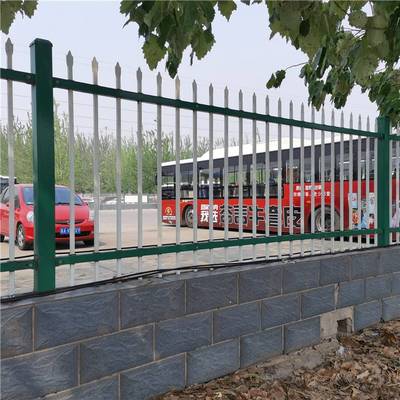 小區(qū)圍墻隔離護(hù)欄 三安鋼護(hù)欄 工廠小區(qū)學(xué)校圍墻