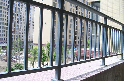 武漢鋅鋼護欄廠教您了解鋅鋼護欄規格樣式