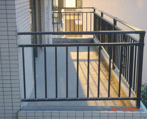 合肥鋅鋼陽臺護欄廠家直銷更優(yōu)惠 安徽利運護欄的優(yōu)勢與價值